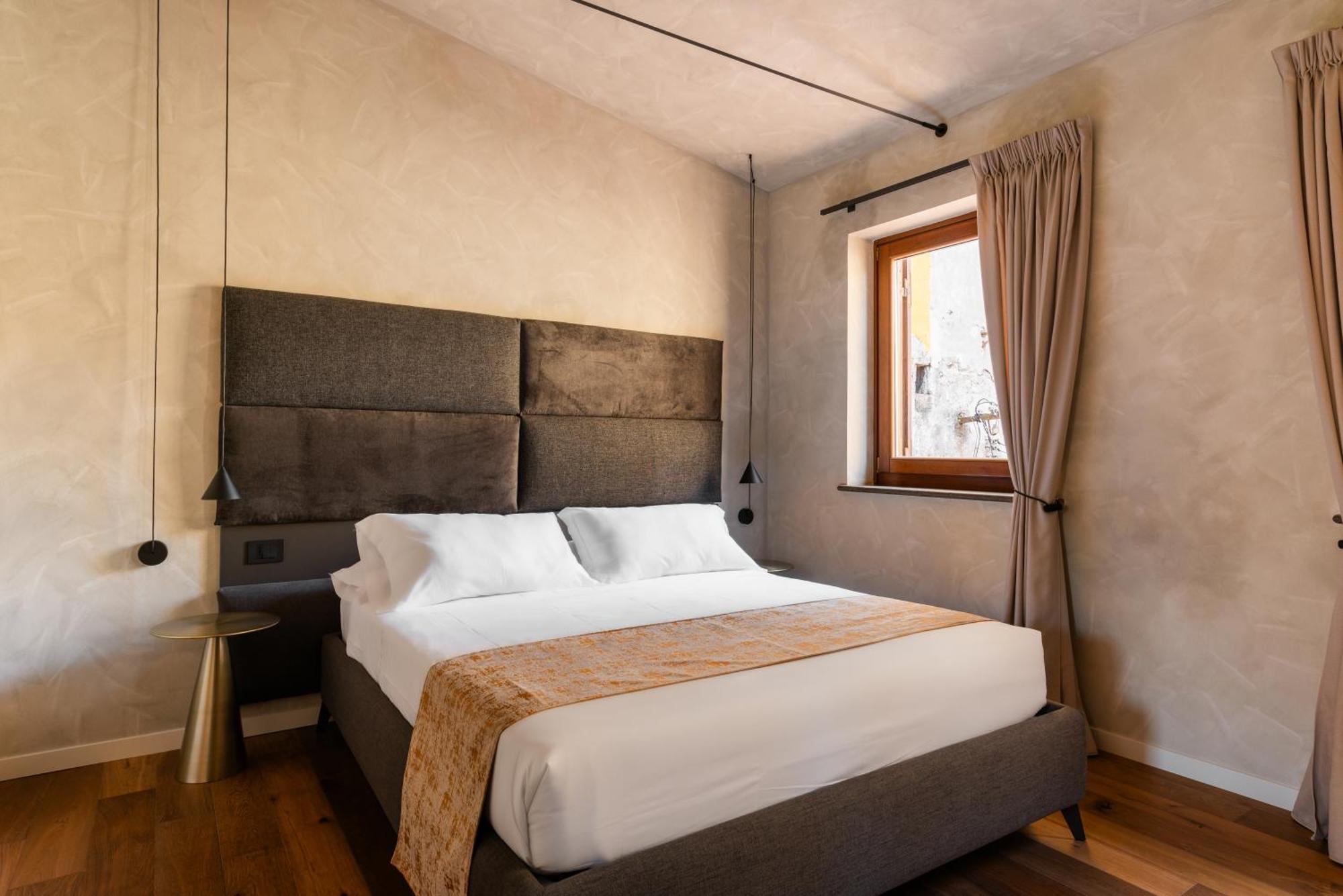 Palazzo Olivia Hotel Rome Exterior photo