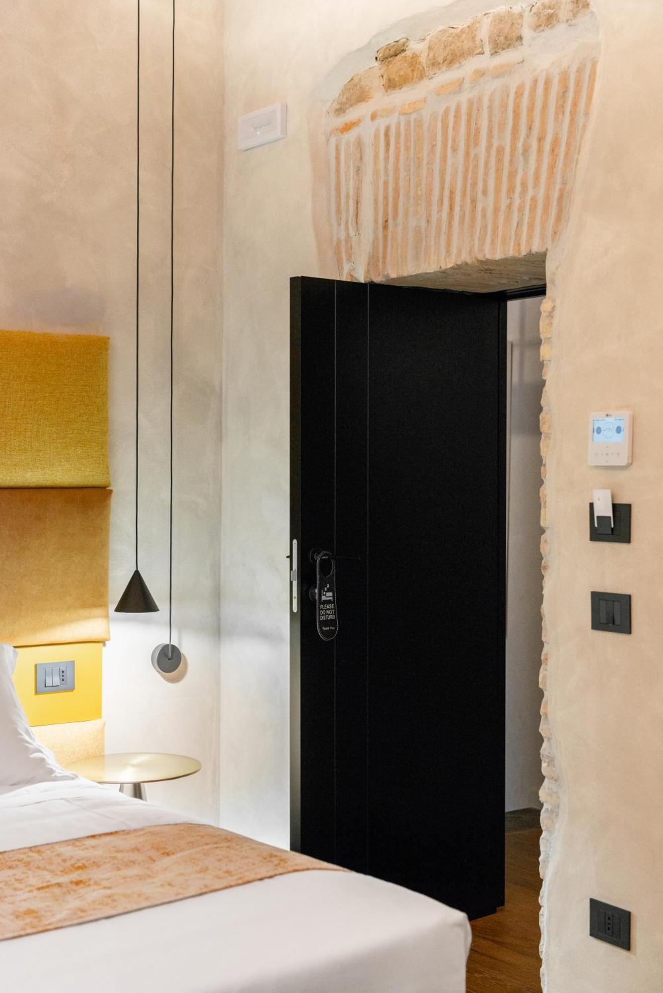 Palazzo Olivia Hotel Rome Exterior photo